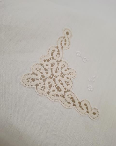 LENZUOLO MATRIMONIALE PIZZO CANTU' CON FEDERE BEIGE