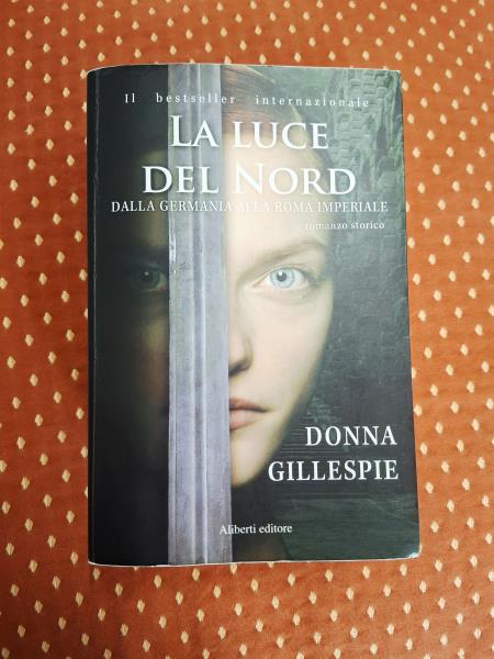 LIBRO LA LUCE DEL NORD - GILLESPIE