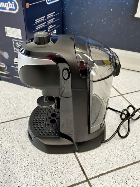 MACCHINA DA CAFFE' DE LONGHI NUOVA