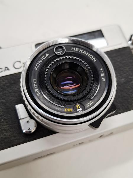MACCHINA FOTOGRAFICA A RULLINO KONICA C35