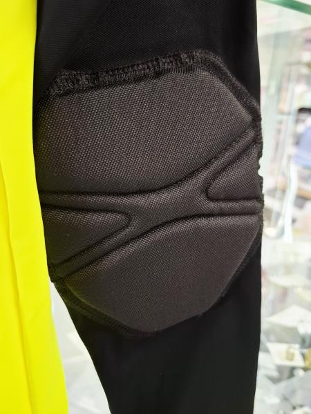 MAGLIA+PANTA ERREA GIALLO NERO PORTIERE TG 12 ANNI