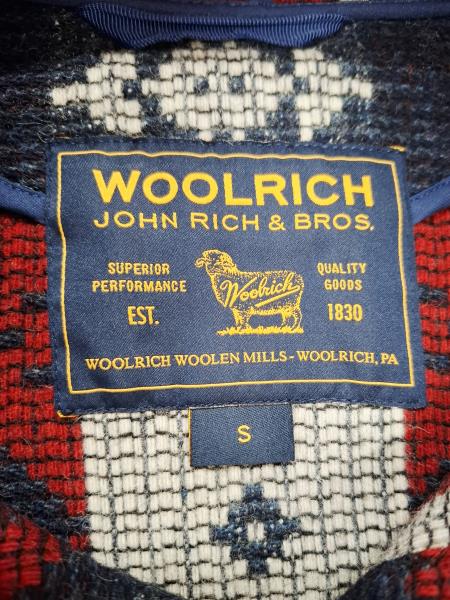 MANTELLA WOOLRICH TG S LANA CON CAPPUCCIO