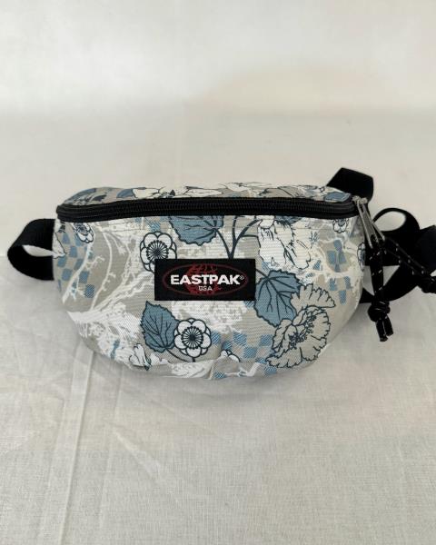 MARSUPIO EASTPAK FIORI