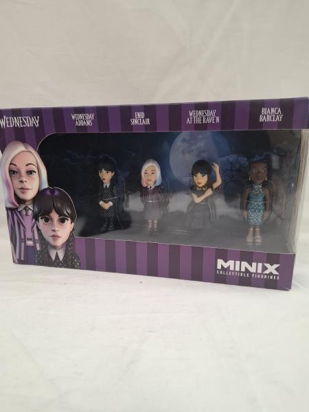 MINIX COLLECION FIGURES WEDNESDAY