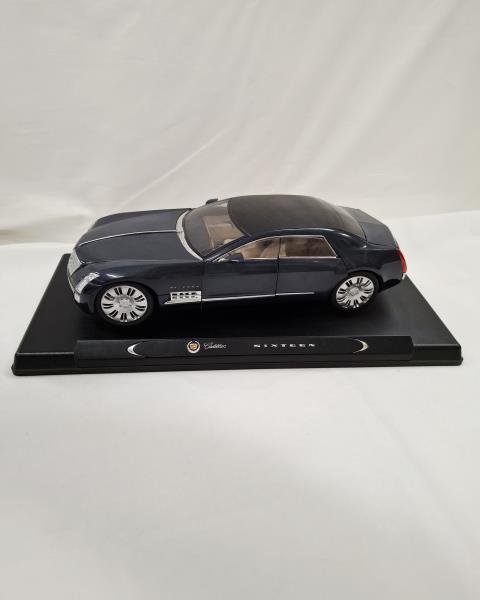 MODELLINO AUTO CADILLAC