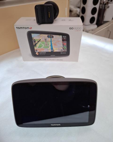 NAVIGATORE TOMTOM GO 6200