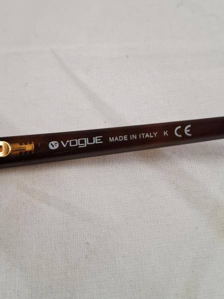 OCCHIALI DA SOLE VOGUE MARRONI