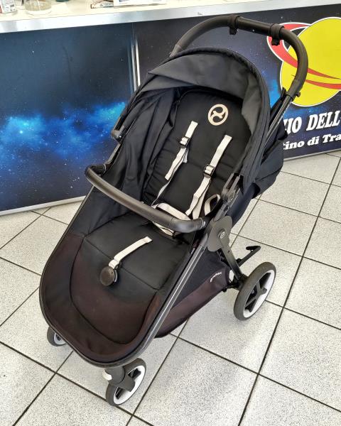 PASSEGGINO CYBEX NERO CON COPRIGAMBE