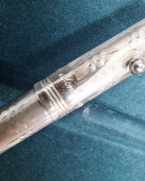 PENNA A SFERA MONTEGRAPPA 925
