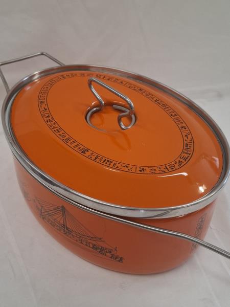 PENTOLA PER ARROSTO OVALE ARANCIONE SIMBOLI EGIZI