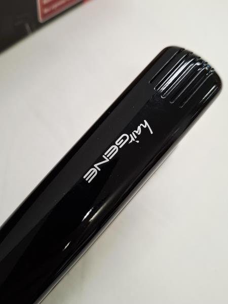 PIASTRA CAPELLI HAIR GENE PROFESSIONALE IN CERAMICA