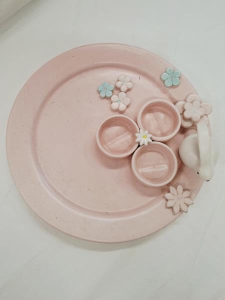 PIATTO PASQUA ROSA FIORELLINI AZZURRI CONIGLIO TONO SU TONO