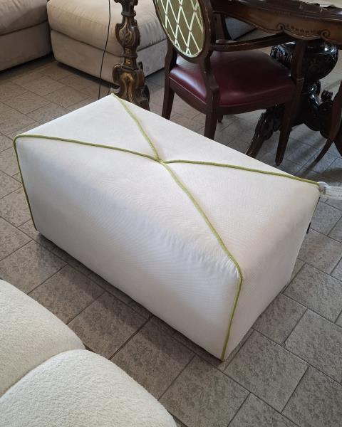 PUFF BEIGE RIGHE VERDI