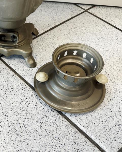 SAMOVAR TEIERA ELETTRICO RUSSO IN METALLO ANNI '70