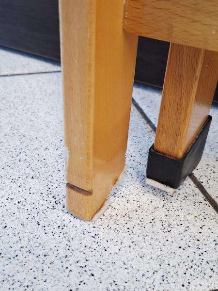 SCALETTA 3 GRADINI FOPPAPEDRETTI (manca un gommino)