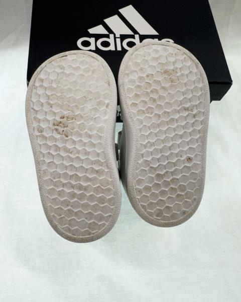 SCARPINA ADIDAS N 19
