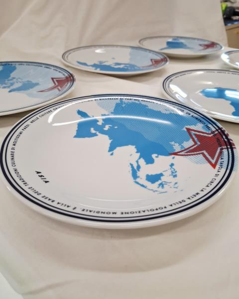 SCATOLA 6 PIATTI CONTINENTI SELETTI X SAN PELLEGRINO