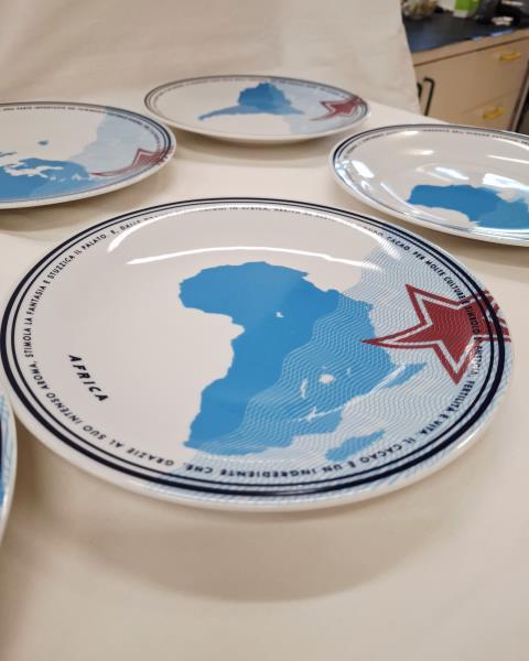 SCATOLA 6 PIATTI CONTINENTI SELETTI X SAN PELLEGRINO