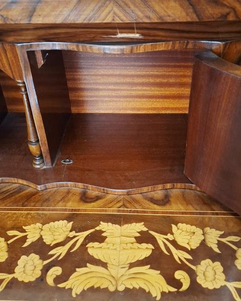 SCRITTOIO INTARSIATO