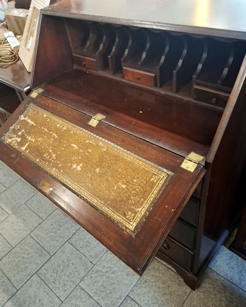 SECRETAIRE CON ANTA A RIBALTA (da sistemare)