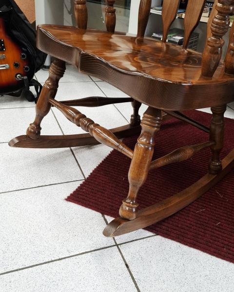 SEDIA  A DONDOLO  LEGNO