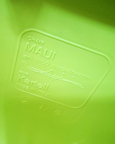 SEDIA KARTELL TAVOLETTA PIEGHEVOLE MOD. MAUI MAGISTRETTI