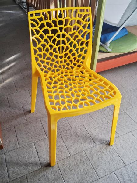 SEDIA GRANDSOLEIL GRUVYER GIALLA