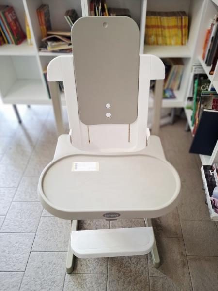 SEGGIOLONE PAPPA BREVI BIANCO GRIGIO