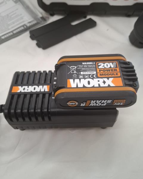 SEGHETTO ALTERNATIVO COMBINATO A BATTERIA WORX