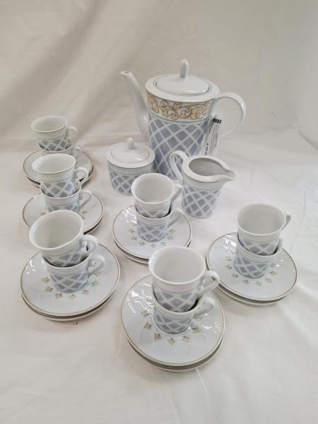 SERVIZIO CAFFE' ESCHENBACH X 12 PERSONE (1 tazzina sbeccata)