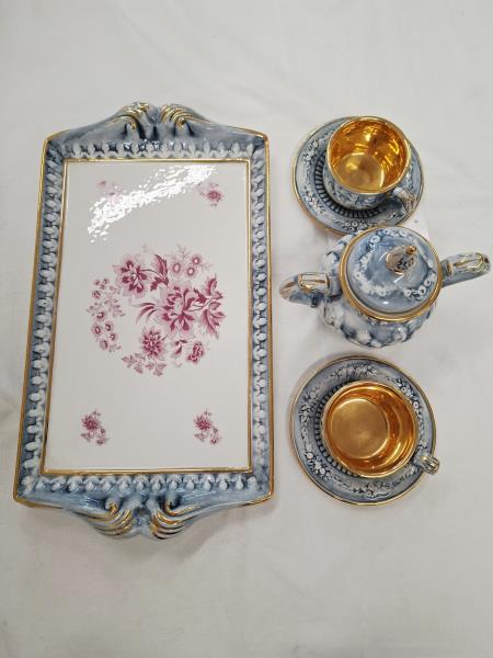 SERVIZIO CERAMICA CAPODIMONTE AZZURRA  X 2 (piattino sbeccato)