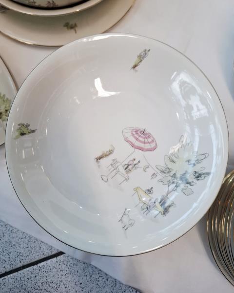 SERVIZIO PIATTI BAREUTHER BAVARIA DISEGNI VINTAGE X 12 PERSONE