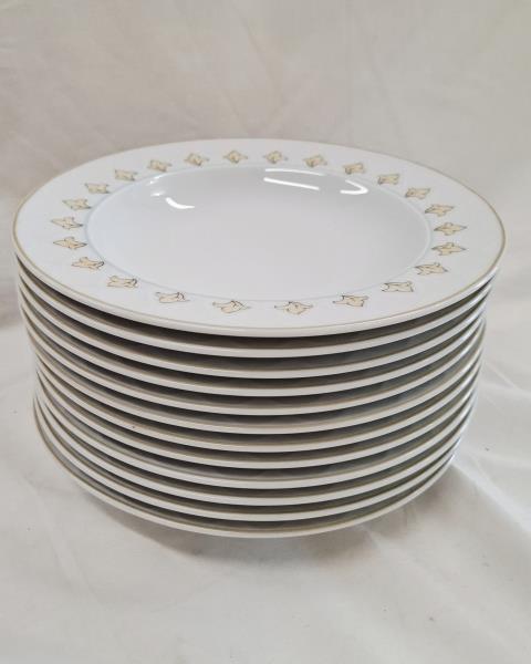 SERVIZIO PIATTI ESCHENBACH  X 12 PESONE