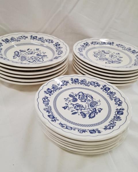 SERVIZIO PIATTI MONDOVI' CERAMICA BESIO X 6 PERSONE