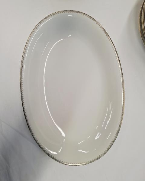 SERVIZIO PIATTI PORCELLANA SCHIRNDING X 10 PERSONE