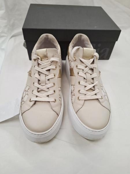 SNEAKERS NERO GIARDINI BEIGE DORATE N 38