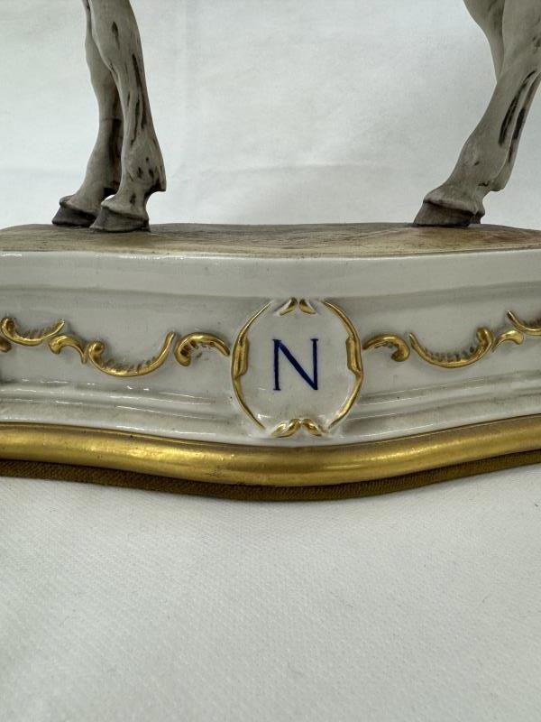 STATUA CAPODIMONTE NAPOLEONE A CAVALLO B. MERLI
