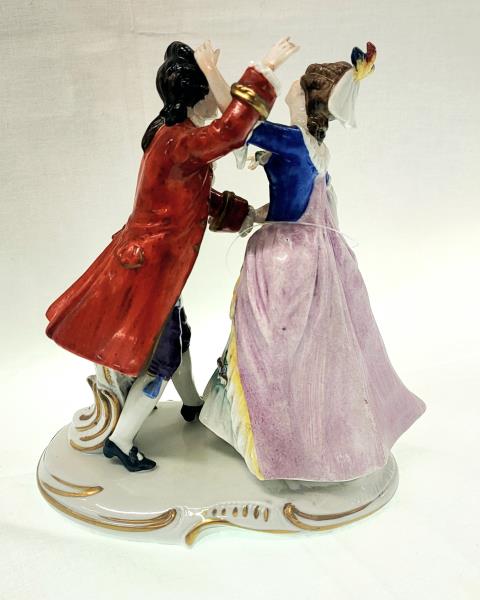STATUINA CAPODIMONTE BARONETTO GIACCA ROSSA