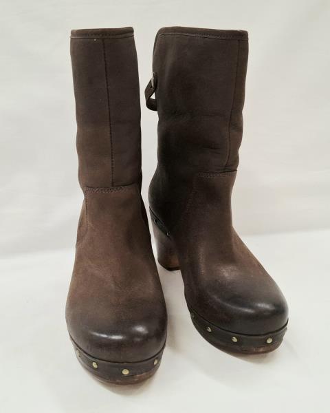 STIVALETTO UGG  MONTONE TACCO LEGNO N.36