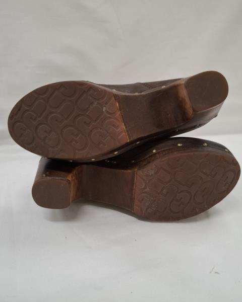 STIVALETTO UGG  MONTONE TACCO LEGNO N.36