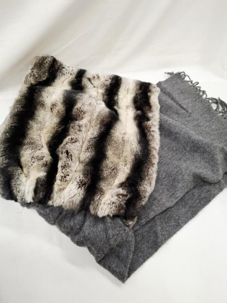 STOLA LAPIN E LANA GRIGIA FRANGE