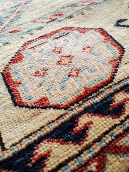 TAPPETO BEIGE FORME GEOMETRICHE PICCOLE FRANGE