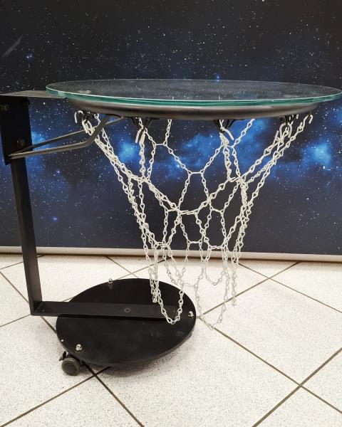 TAVOLINO CANESTRO PIANO VETRO CON ROTELLE