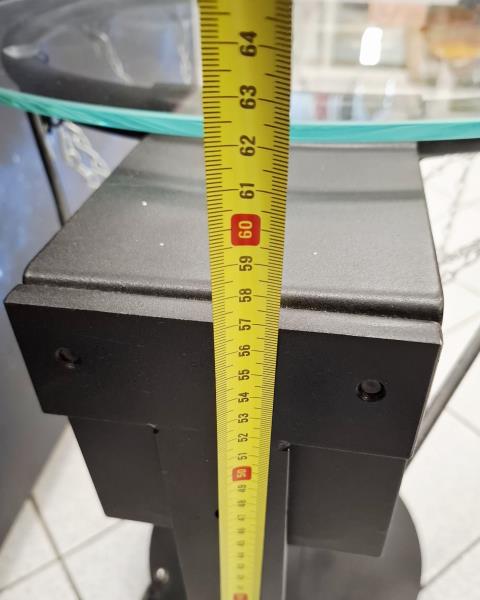 TAVOLINO CANESTRO PIANO VETRO CON ROTELLE