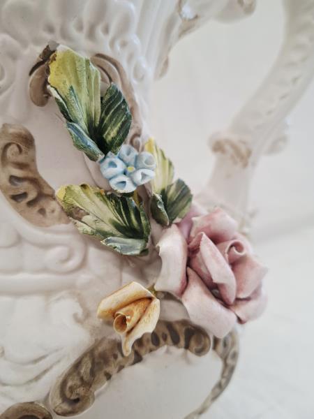 TEIERA CAPODIMONTE CERAMICA BIANCA FIORI