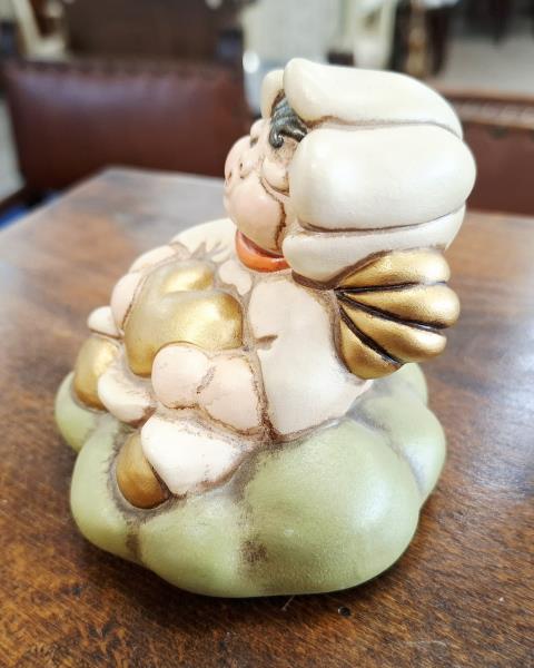 THUN ANGIOLETTO SEDUTO SU NUVOLA CUORE H 9CM