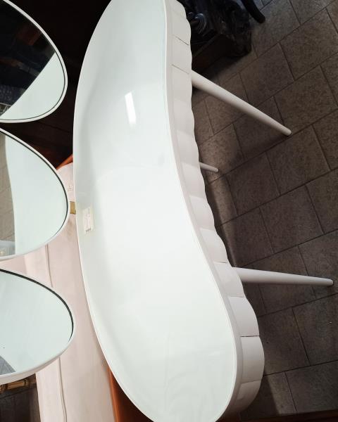 TOELETTA BIANCA CON SPECCHIETTI PIEGHEVOLI