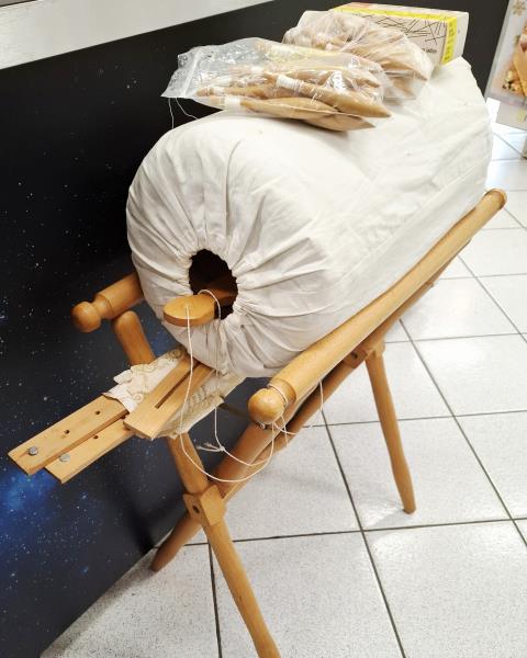 TOMBOLO CON SUPPORTO