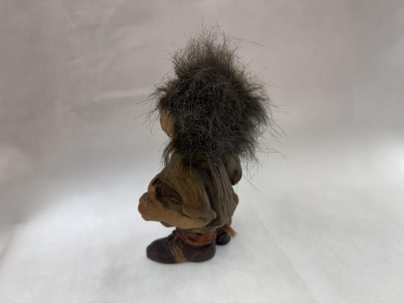 TROLL NORWAY PALLONE H 19 CM (MANCA CODA)