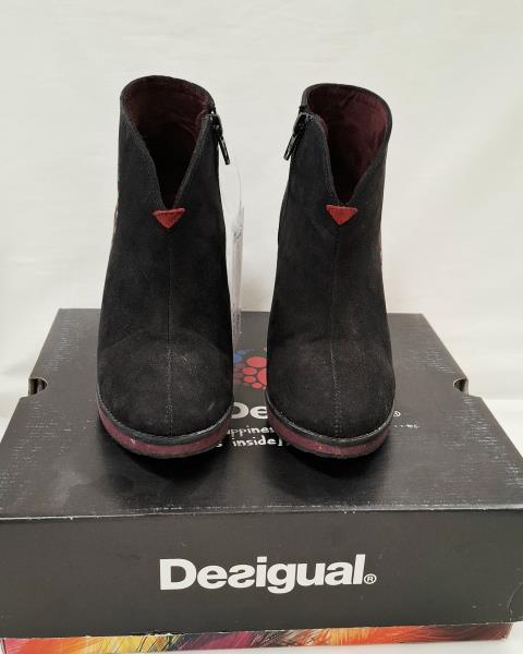 TRONCHETTO DESIGUAL NERO COLORI N 36